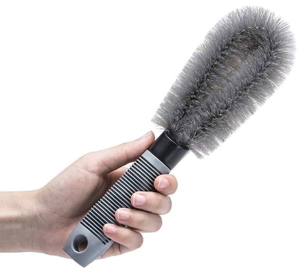 Car Alloy Wheel Cleaning Brush - Durable & Easy to Use